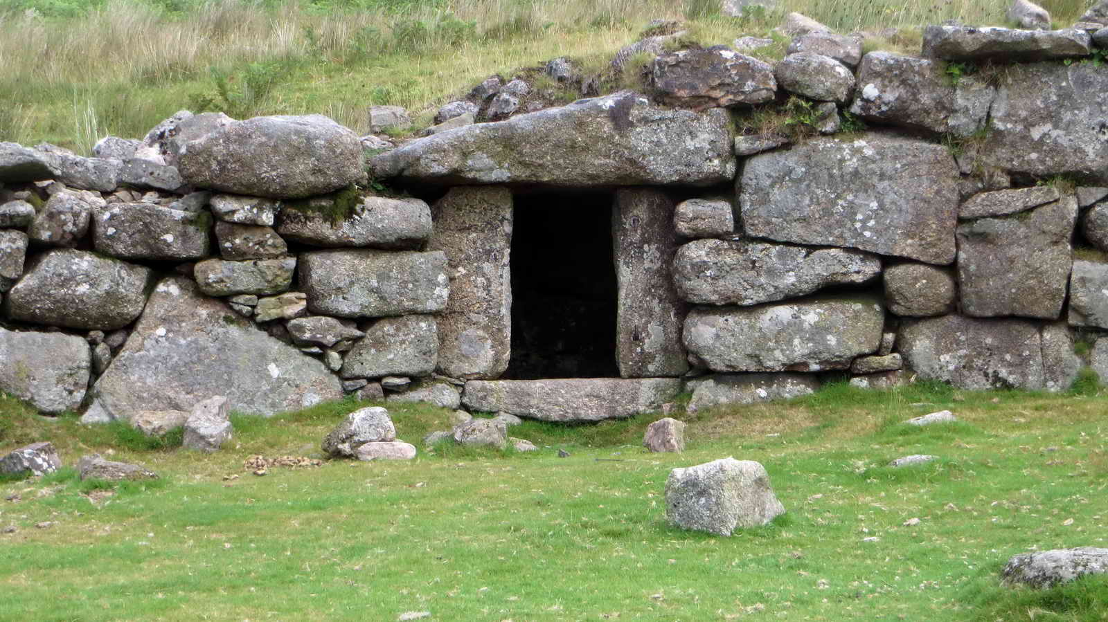 Dog Kennel in the North Wall of the Garden