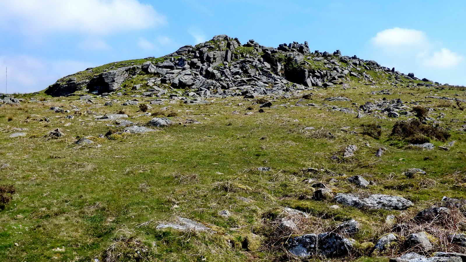 View of Ingra Tor from the West