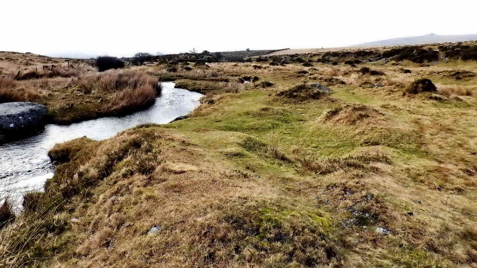 Another view of the tin workings including Pila Brook