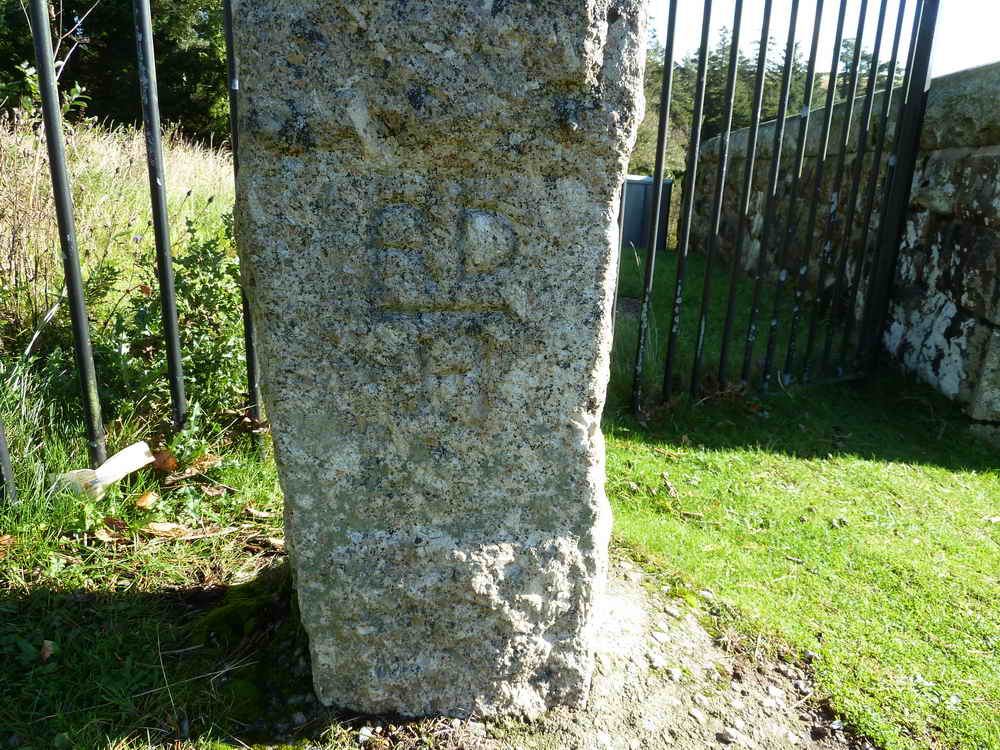 Boundary stone marked RD / H, signifying Richard Dawson, Lord of the Manor of Holne. The reservoir catchment area of 700 acres is marked by these stones at 200 yard intervals. Reference: Dave Brewer (2002), Dartmoor Boundary Markers, Halsgrove, page 288