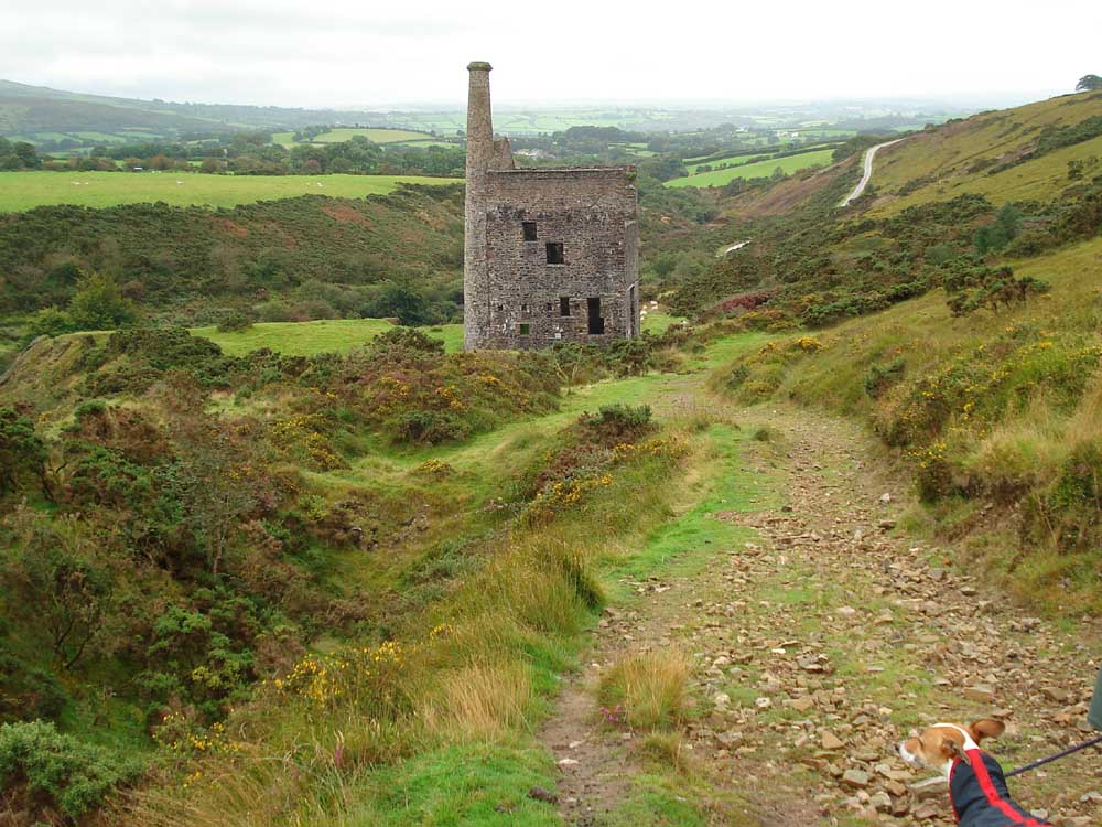 Approaching Wheal Betsy