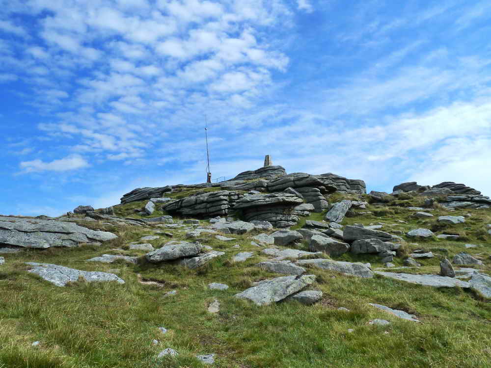 Yes Tor, with it’s triangulation pillar and military flag staff